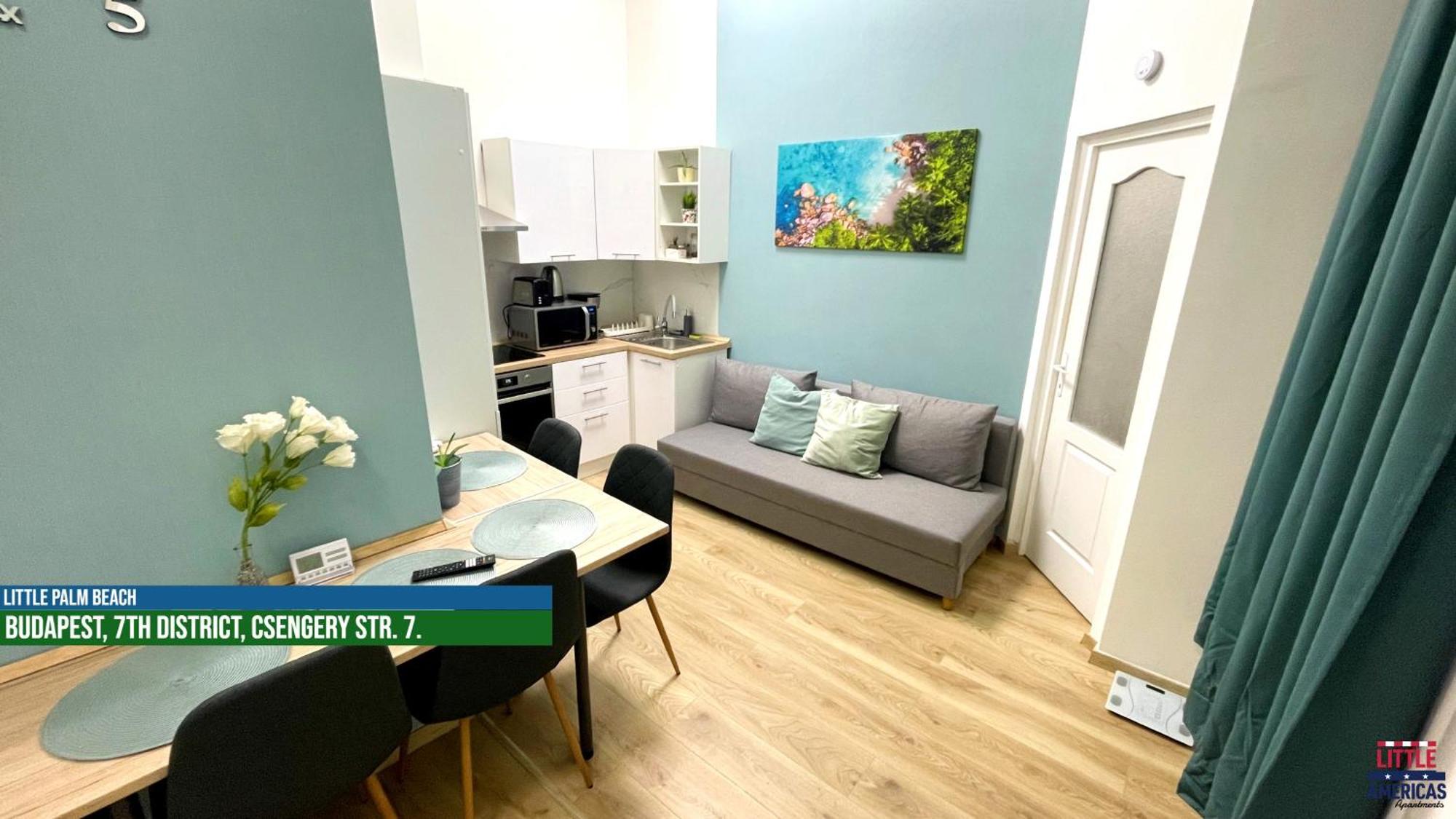 Little Americas Palm Beach Apartment — Photos 3